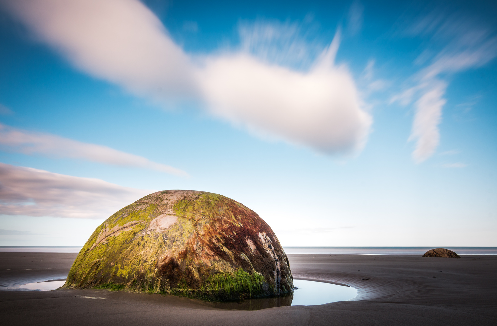 moeraki boulders