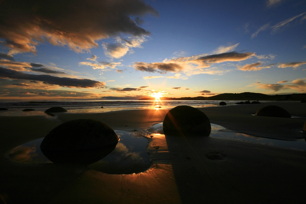 Moeraki Boulders II