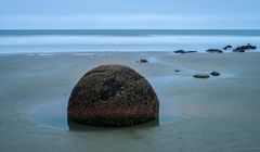 Moeraki Boulders II