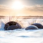 Moeraki Boulders Splashes