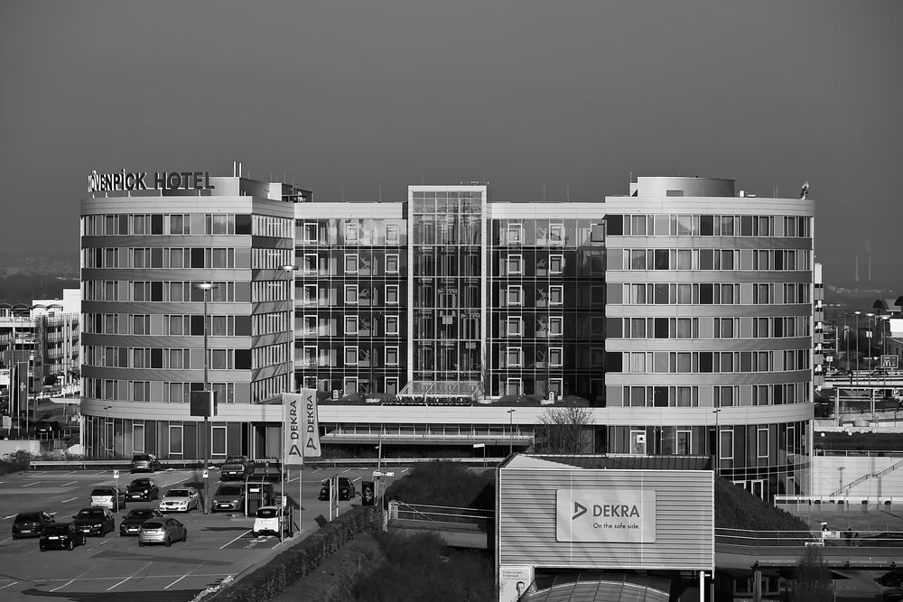 Mövenpick Hotel Airport Stuttgart