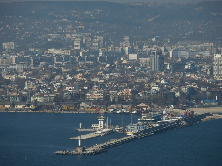 Möwenblick auf Varna