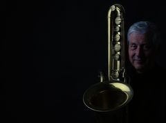 Moi avec un saxophone basse