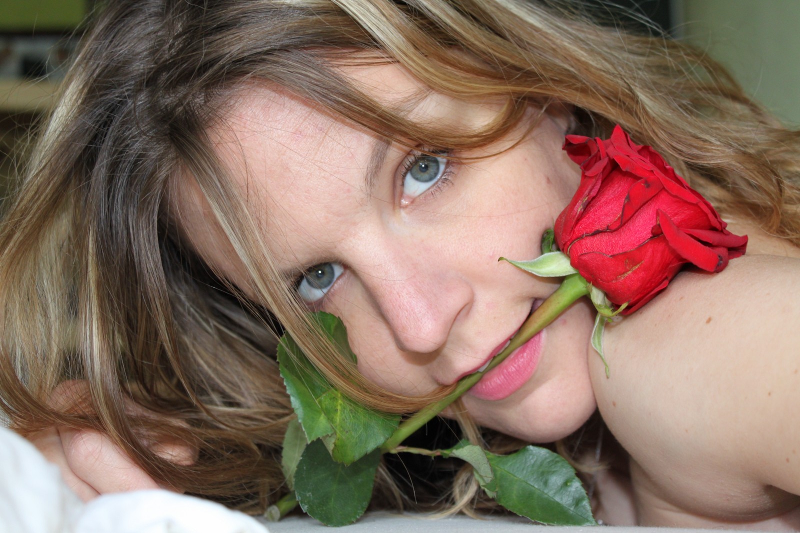 Moi et la rose...(2)