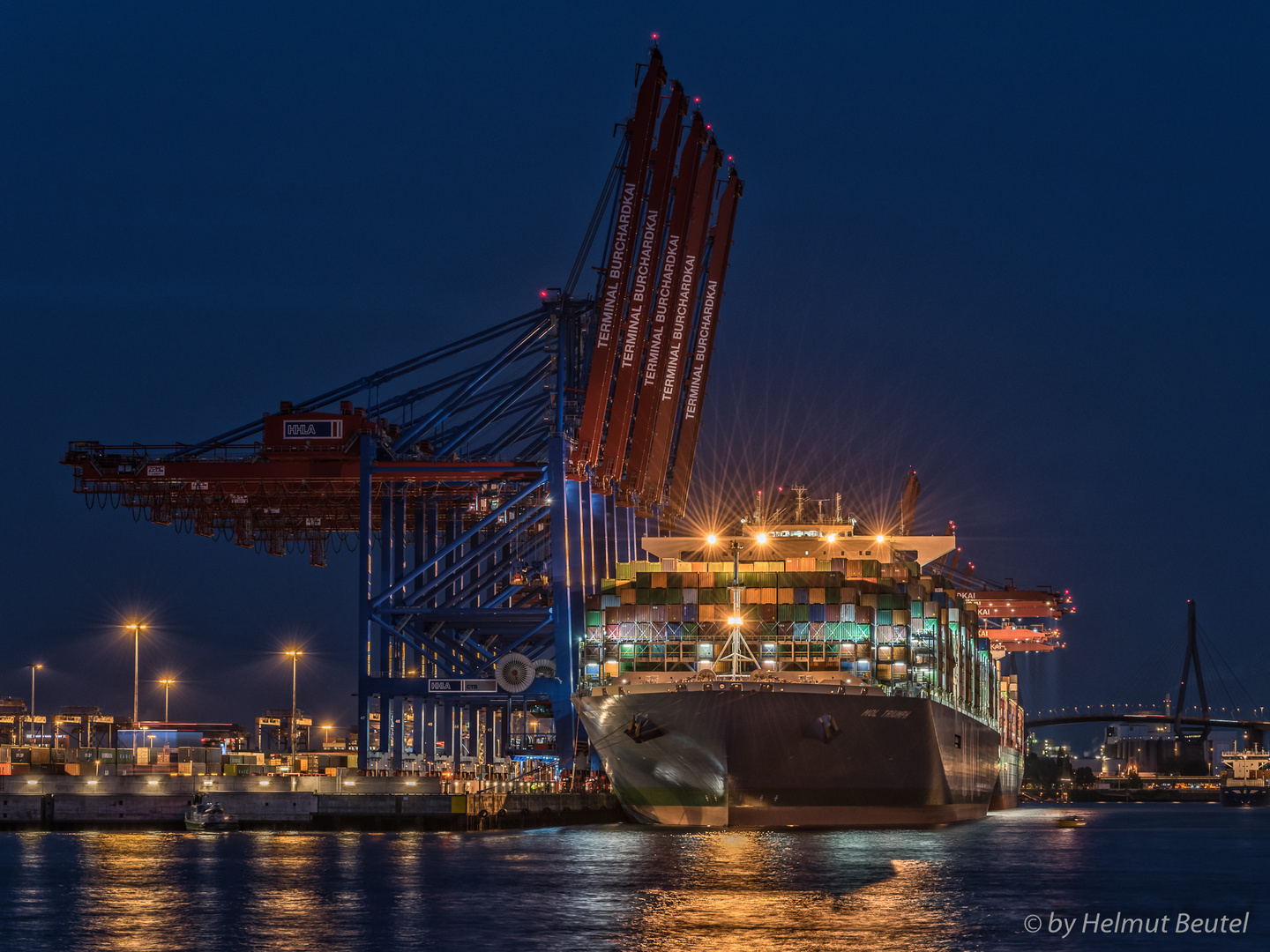 MOL TRIUMPH @Walterhofer Hafen