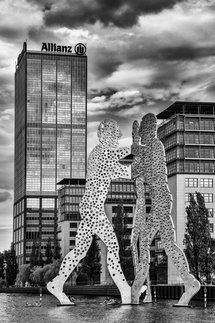 Molecule Man 03