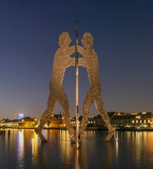 Molecule Man