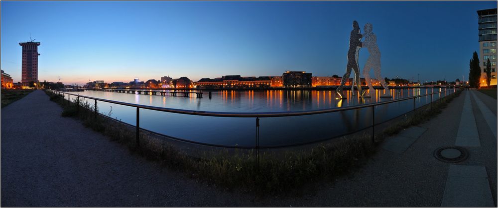 Molecule Men