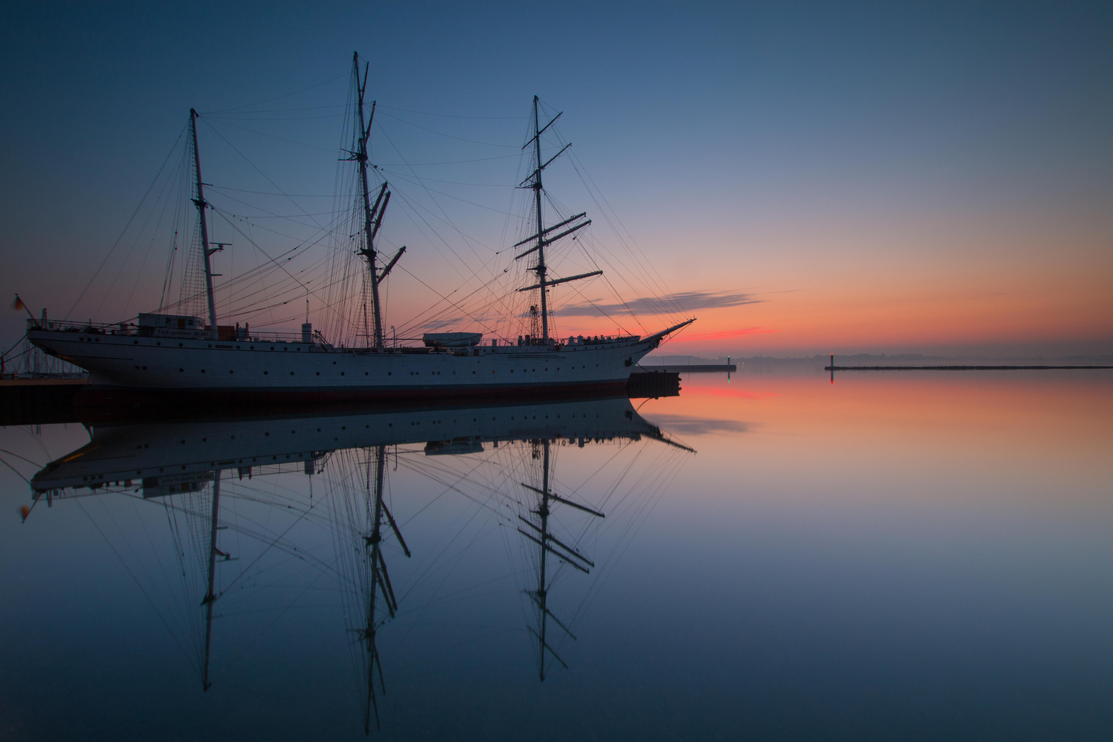 Molenfeuer Hafen Stralsund (rechts im Hintergrunnd ;-)