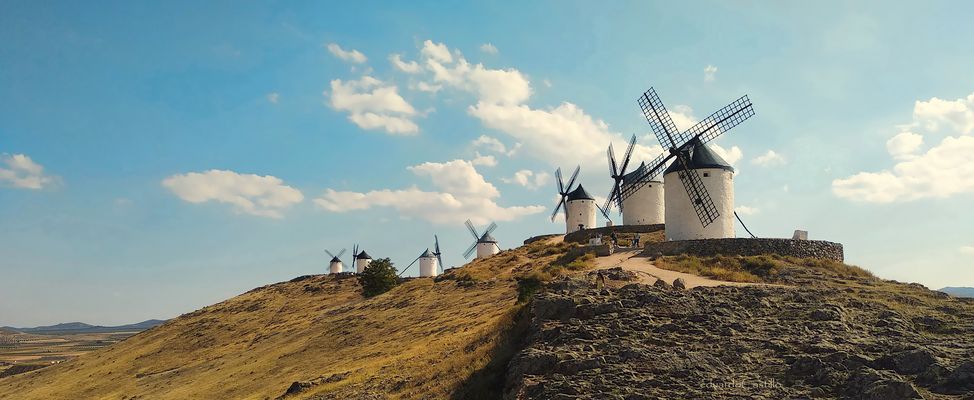 Molino que mueles las horas   