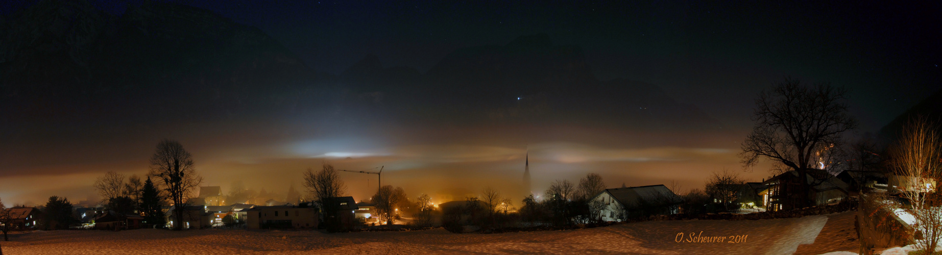 Mollis im Bodennebel