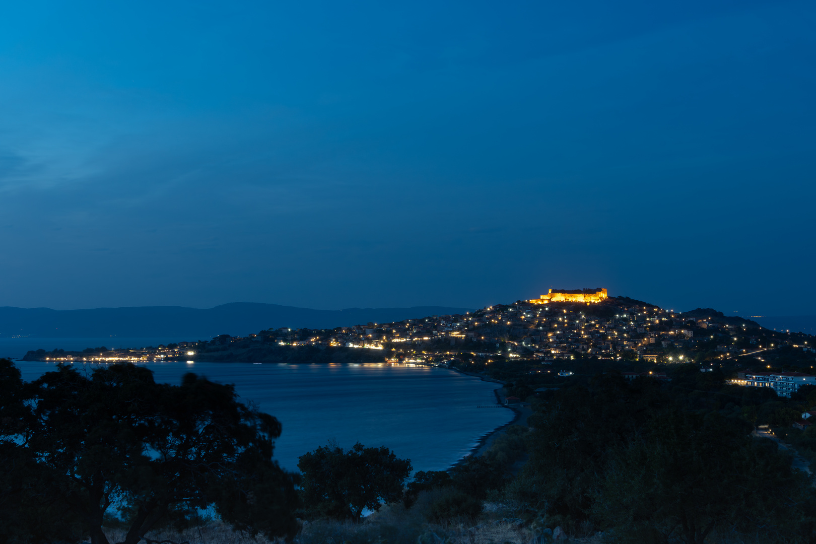 Molyvos zur blauen Stunde