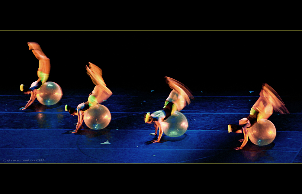 MOMIX n.4