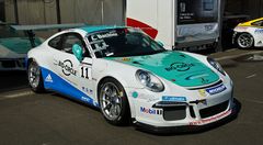 MOMO MEGATRON TEAM PARTRAX / PORSCHE CARRERA CUP