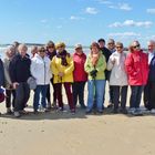 Mon groupe de randonneurs sur une des plage d'Erdeven (Morbihan))