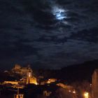 mon village orgon la nuit