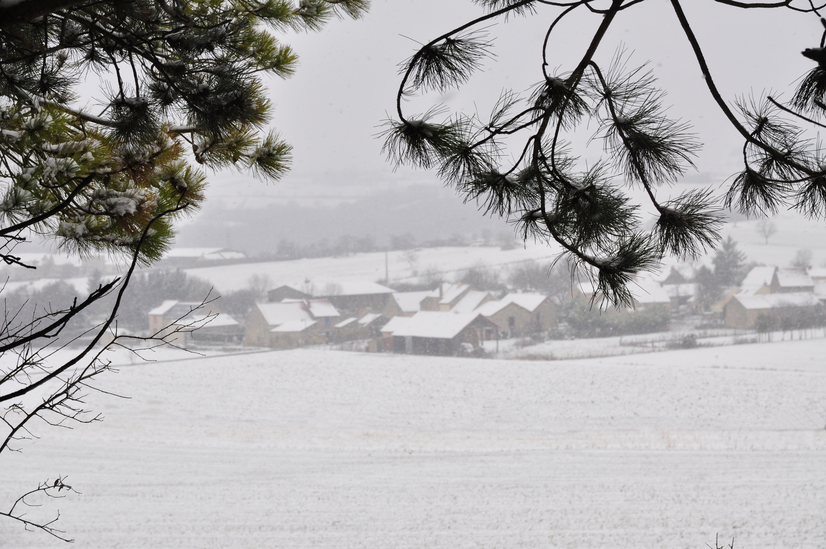 mon village sous la neige