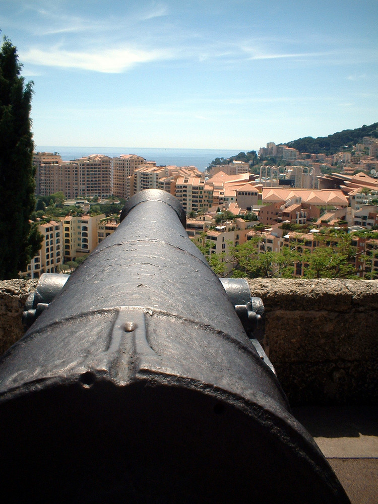 Monaco unter Kanonenbeschuss...