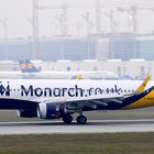 MONARCH-AIRLINES A320-414