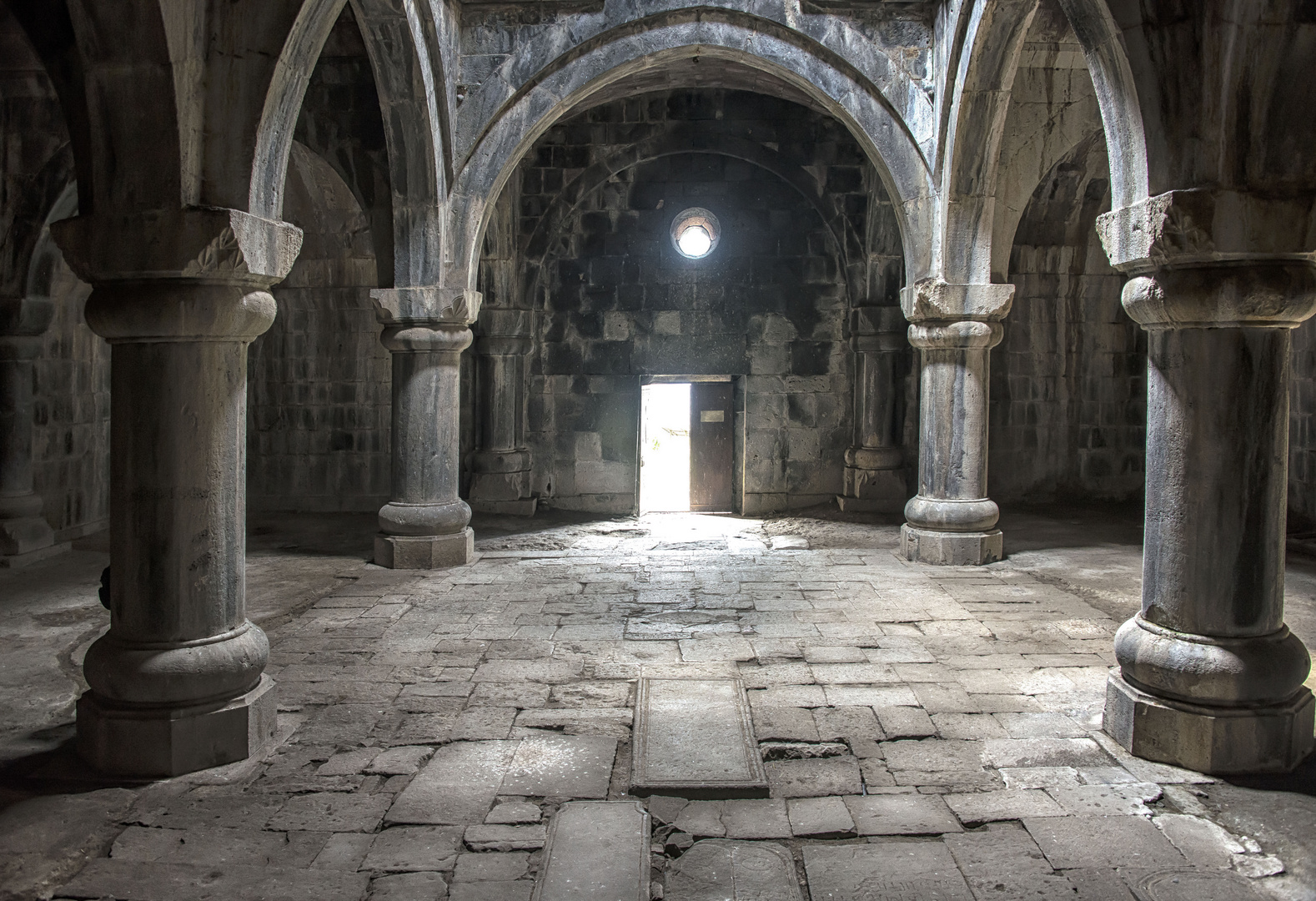 Monasterio Armenio del siglo VII (Sala Capitular)