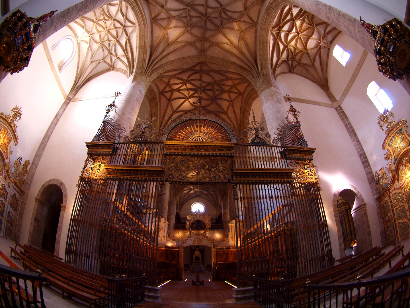 MONASTERIO DE SAN MILLAN DE LA COGOLLA III . ( LA RIOJA ).