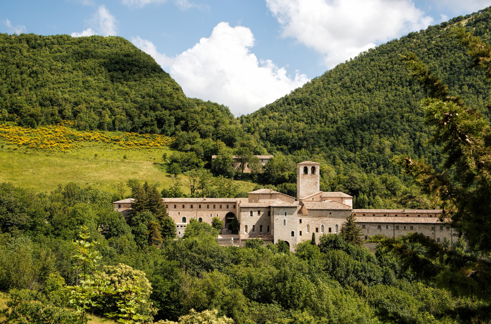 Monastero della Santa Croce di Fonte Avellana