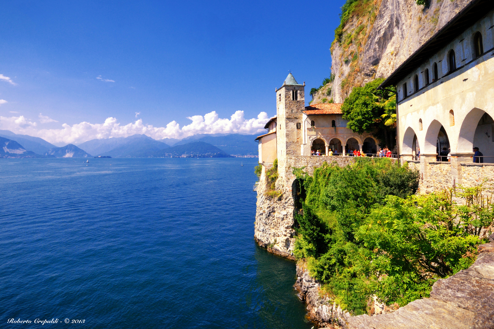 Monastero di S. Caterina del Sasso, lago Maggiore