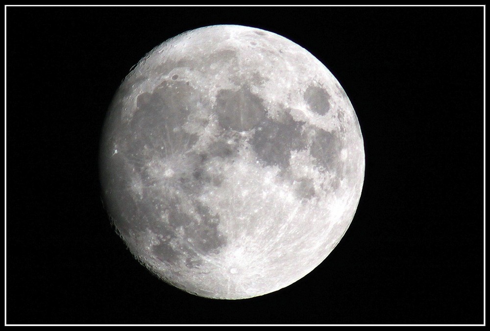 Mond 05.06.2009 23:00 Uhr