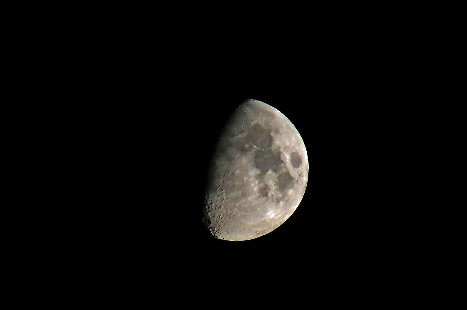 Mond 19.3.24  um 3.25 Uhr