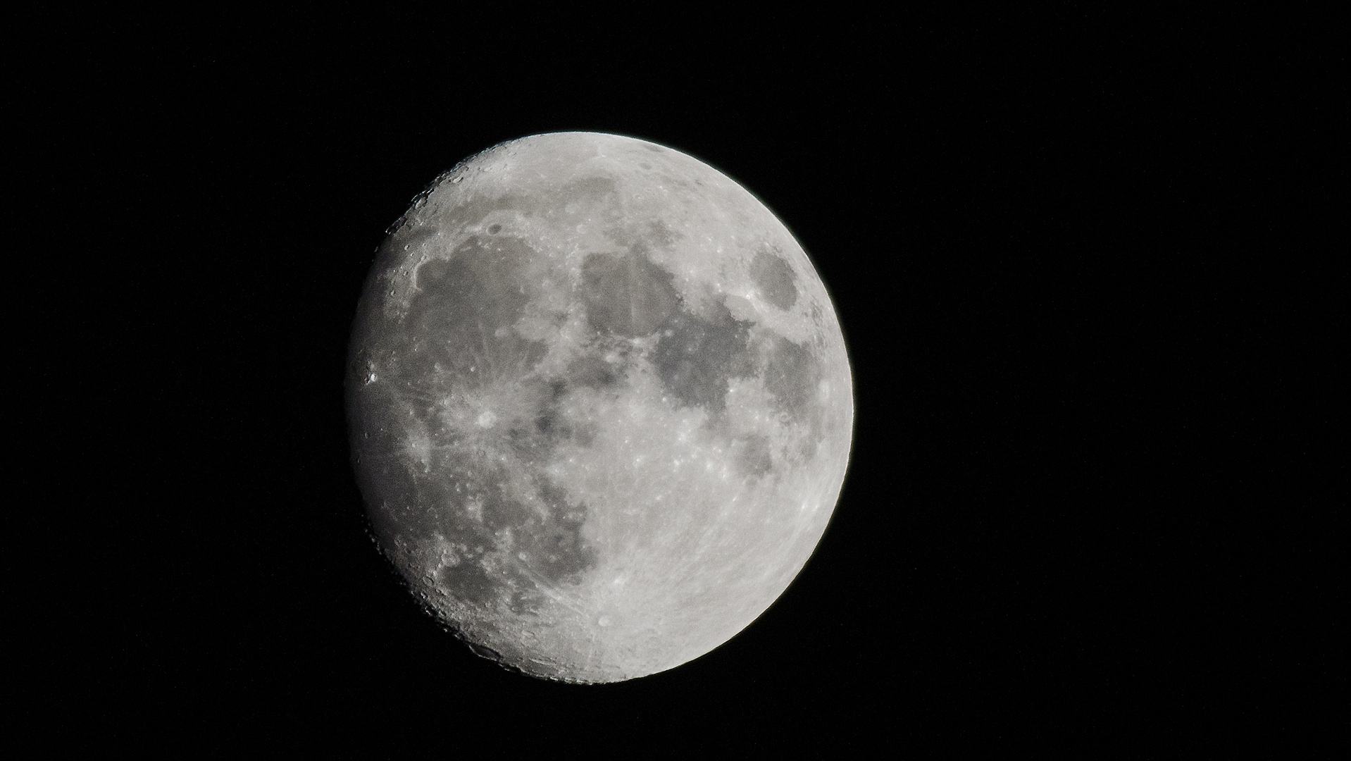 Mond 2