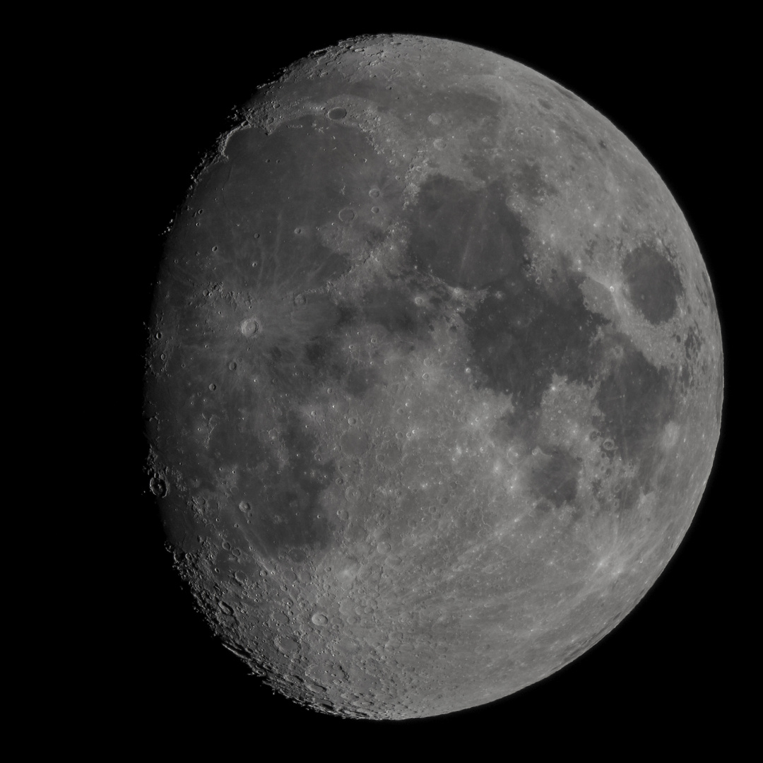 Mond-2-PB230827