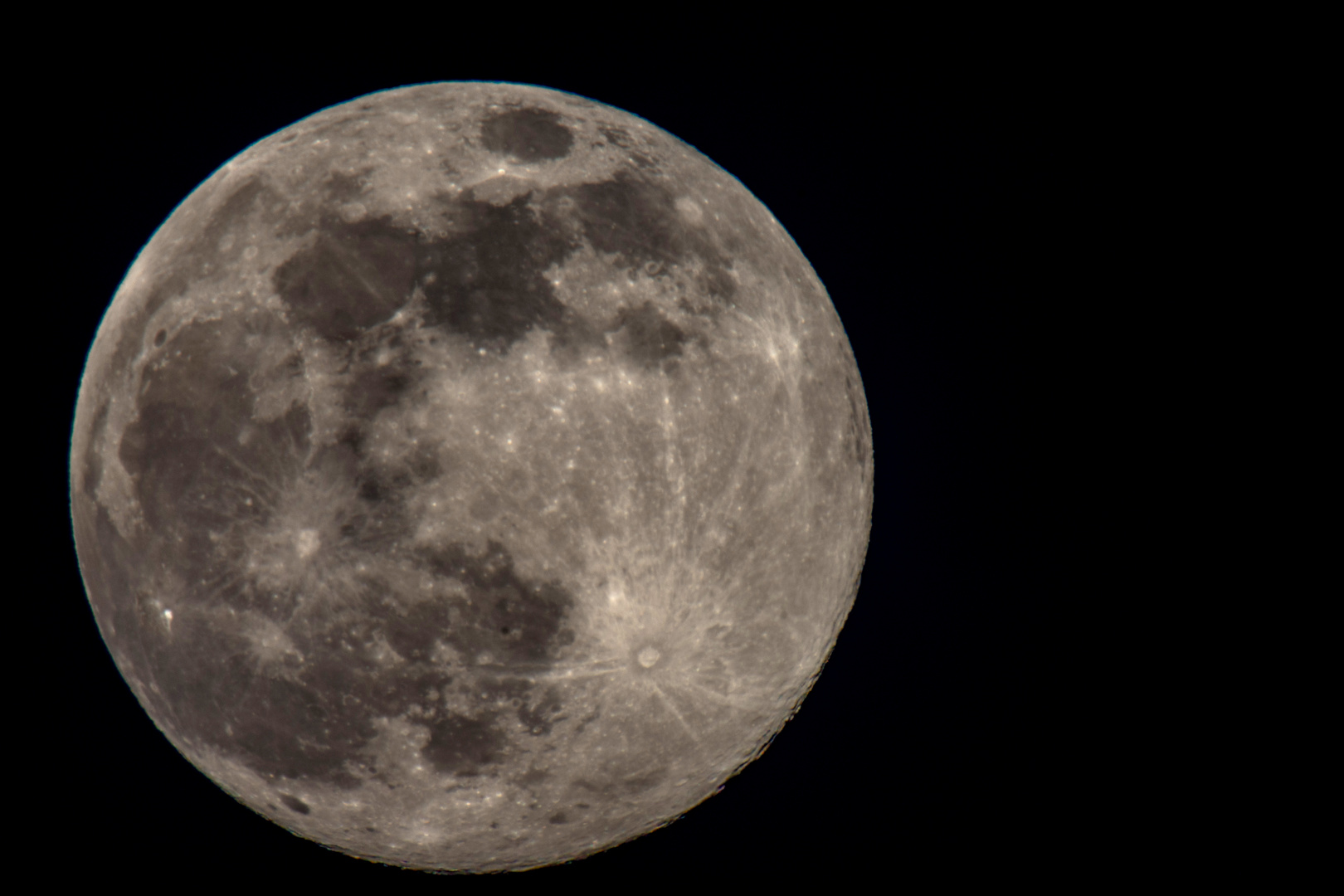 The Enchanting Art of Bild Von Mond: A Journey Through History, Benefits, and Value