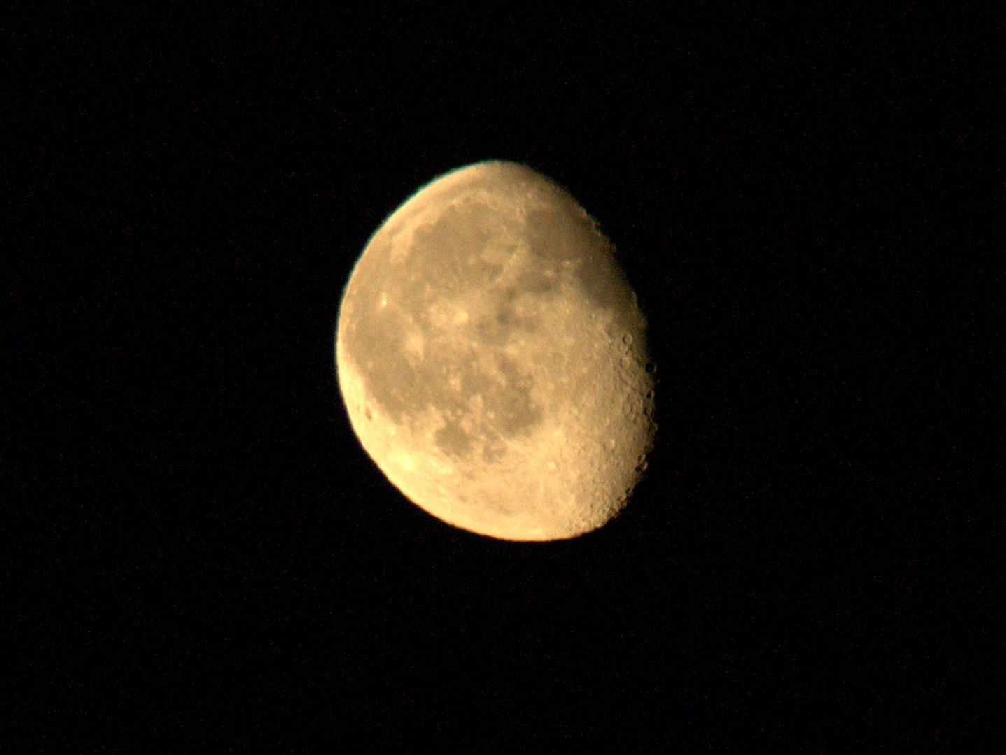 Mond 30.07.2010 ca.23:10Uhr Wie geht es besser????