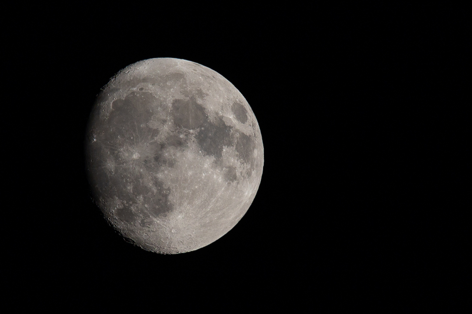 Mond-4179