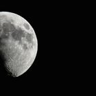 Mond am 01.02.12 um 18 :41h............(Ausschnittvergrößerung)