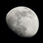 Mond am 04.04.2020