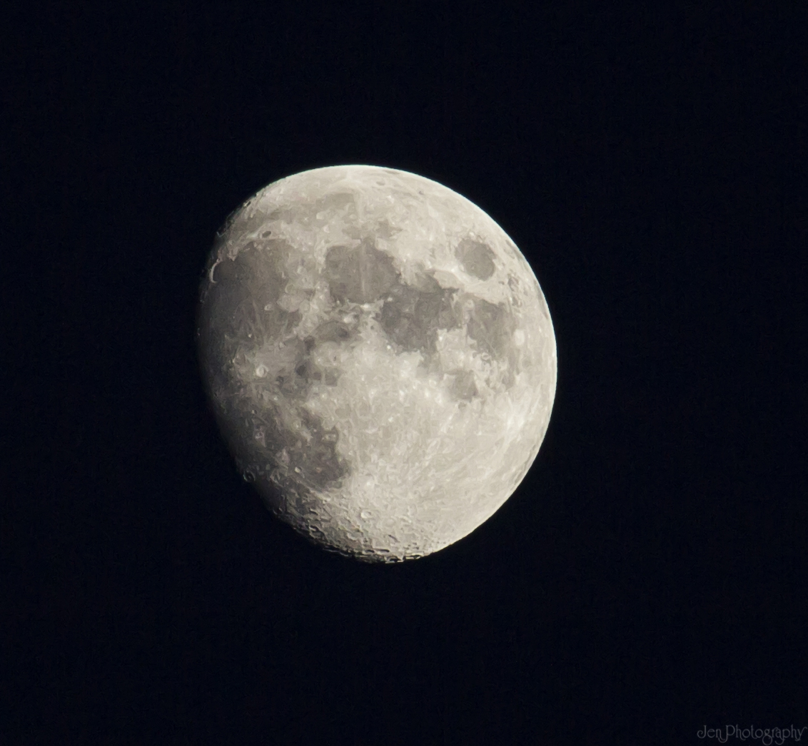 Mond am 13.12.13