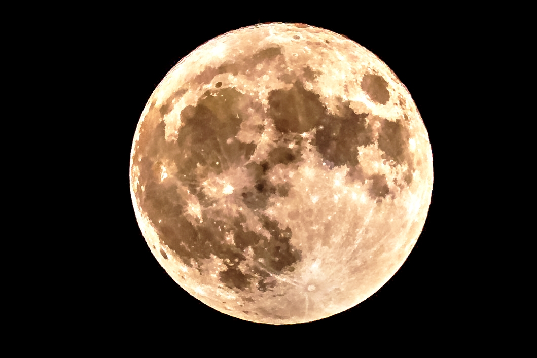 Mond am 14.11.16