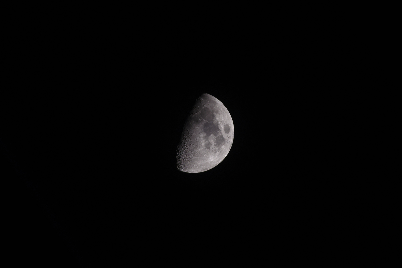 Mond am 17.02.2024 gegen 23.00 Uhr