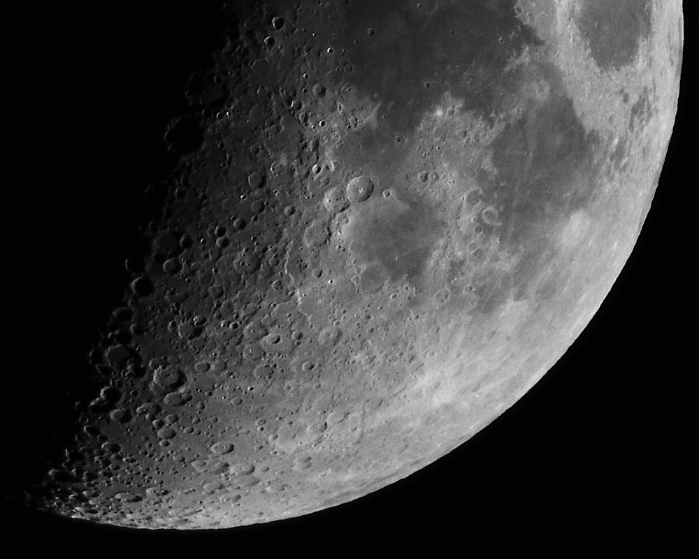 Mond am 25.Okt09