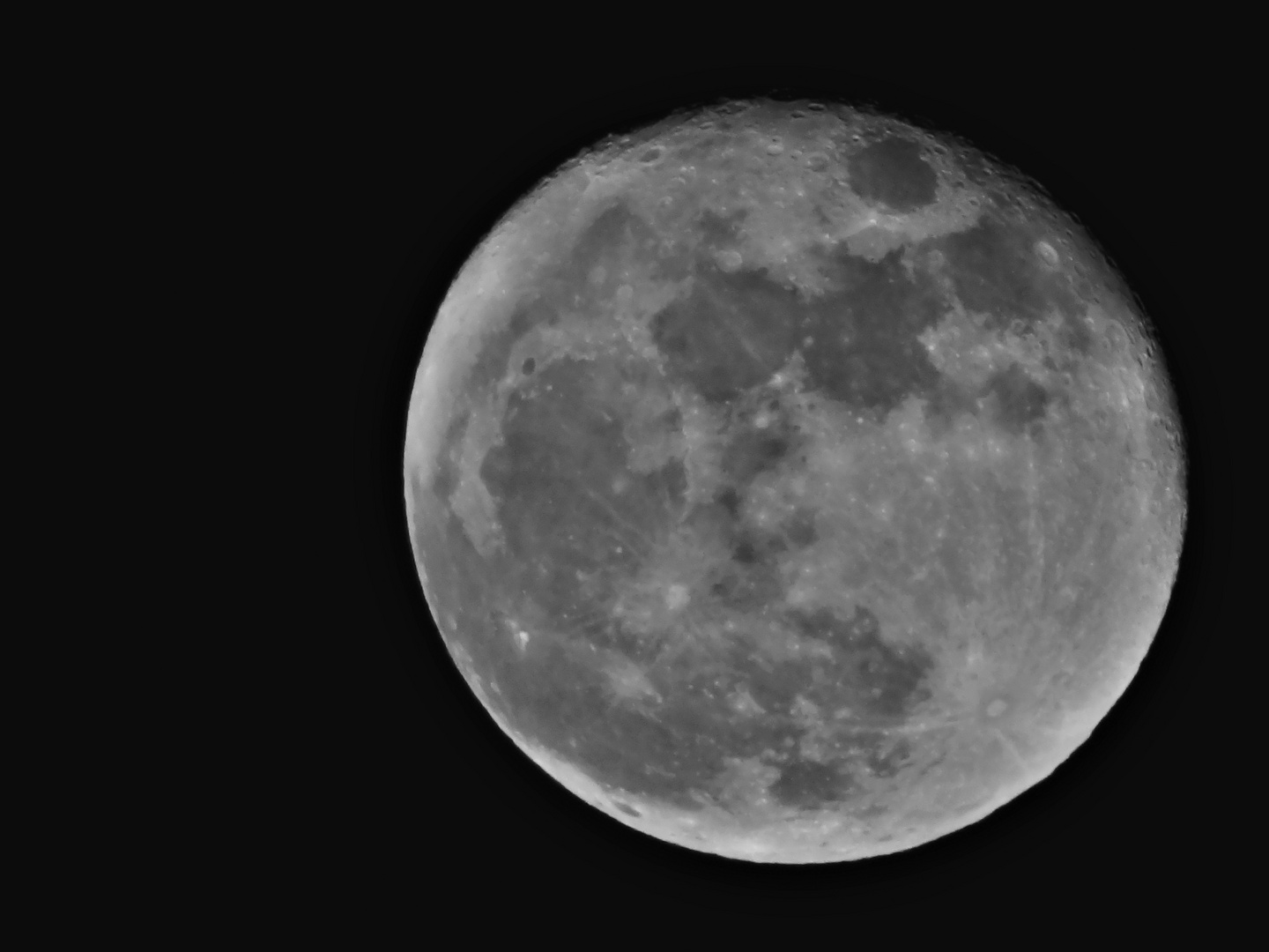 Mond am 26. Dezember 2015