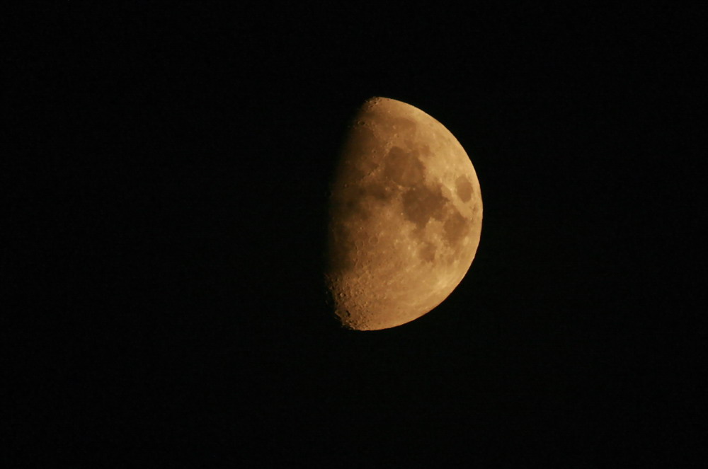Mond am 27.7.2012
