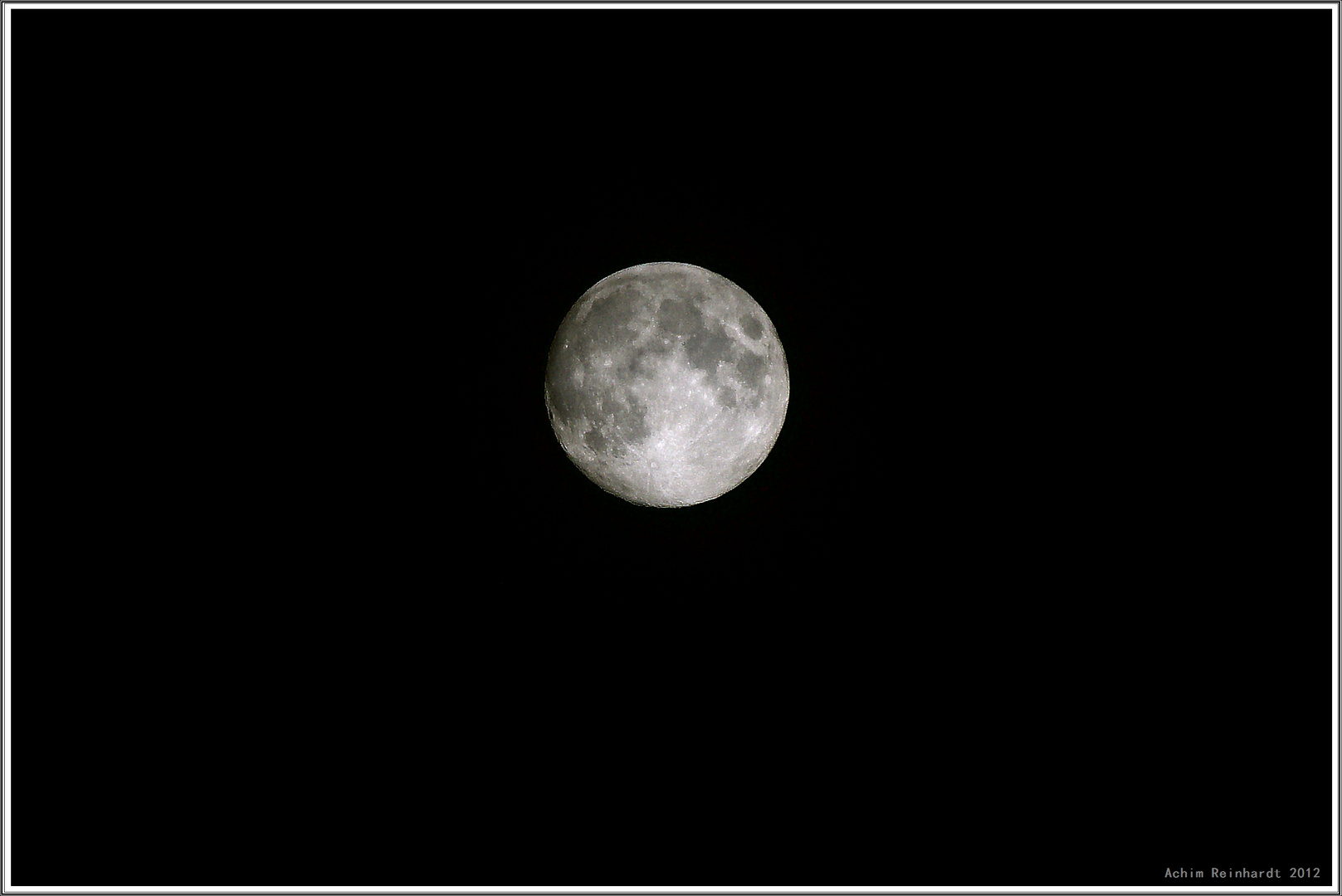 Mond am 30.08.2012