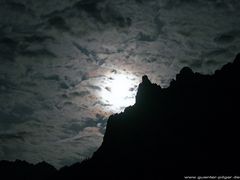 Mond an der Viererspitze (2054m) bei Mittenwald