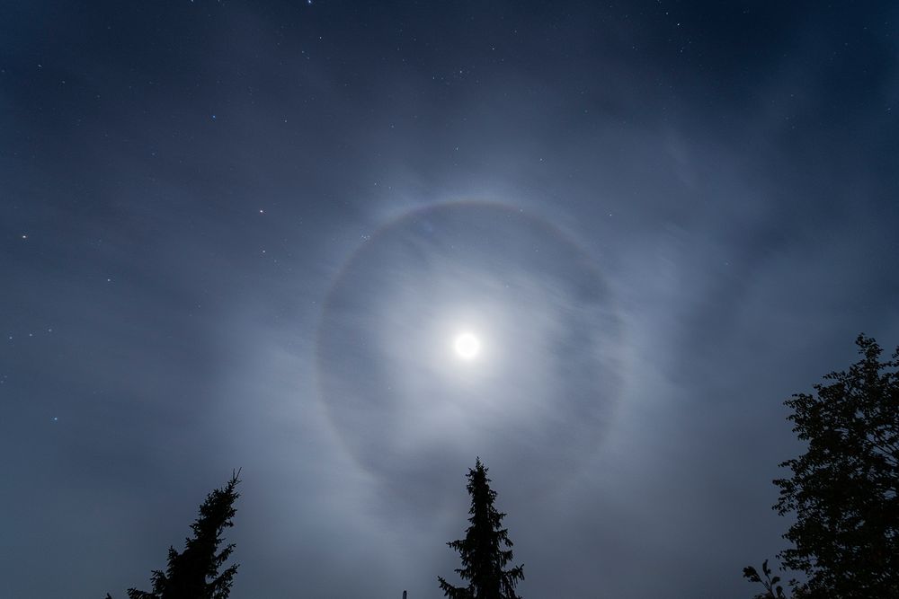 Mond-Halo 22°-Ring