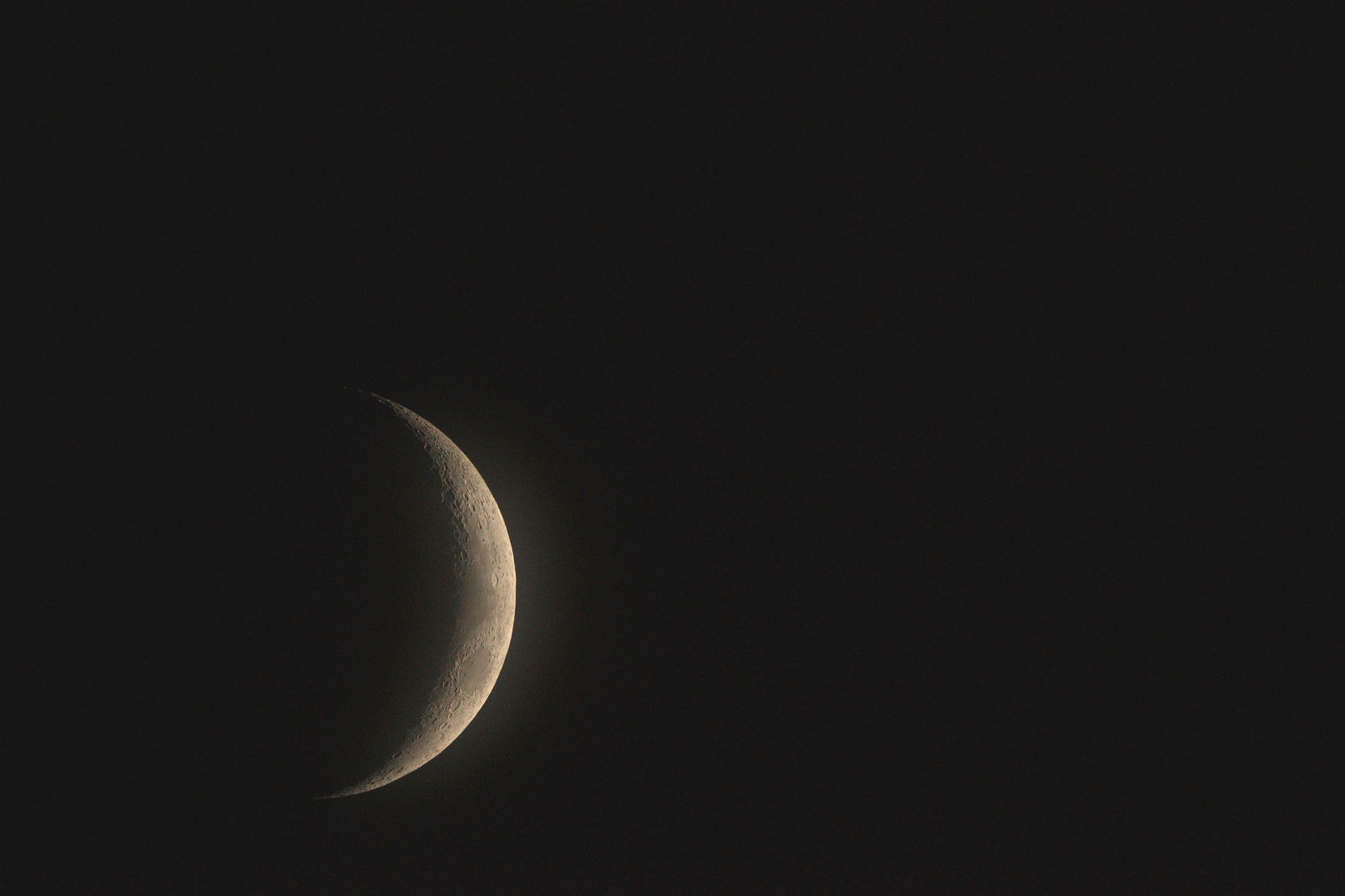 Mond in Erdferne 2 Grad südlich von Venus