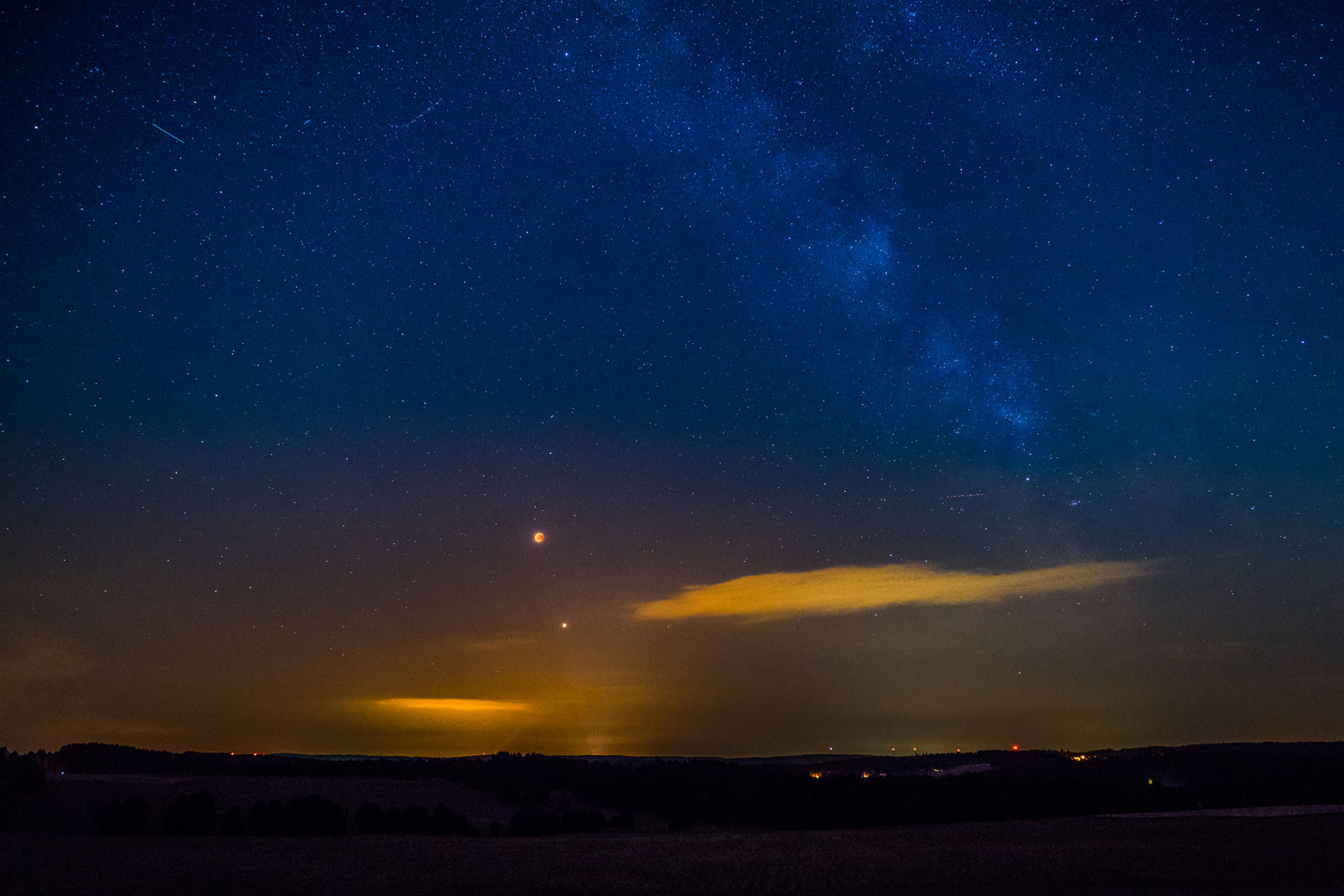 Mond, Mars und Milchstraße