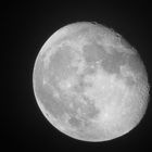 Mond mit Digicam durch Refraktor 102/500 (2. Bild)