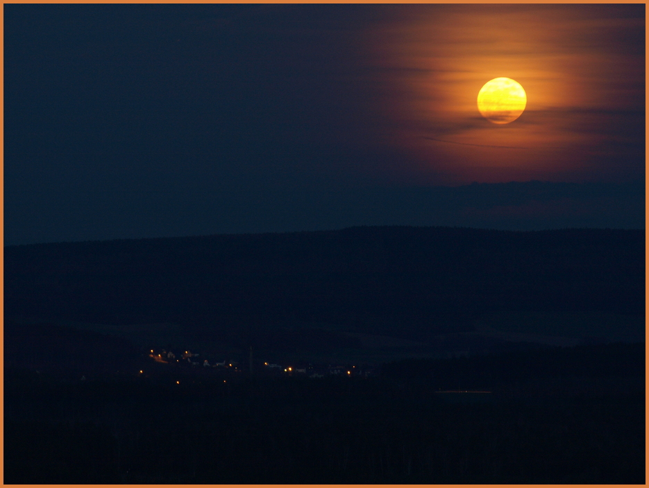 Mond oder Sonne? = Smonne!!!