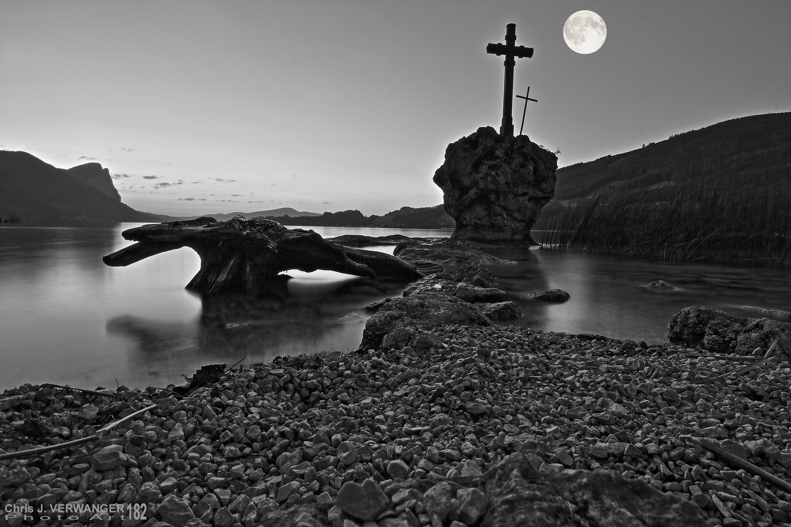 MOND + SEE = MONDSEE